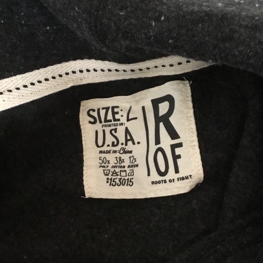 NEW Roots of Fight Back in Black AC/DC 1980 Hoodie Sweatshirt - Picture 8 of 9